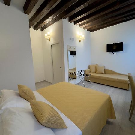 Residenza Briati Hotel Венеция Екстериор снимка