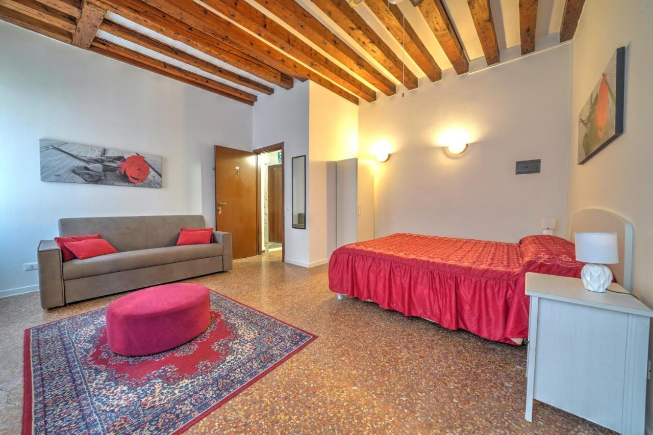 Residenza Briati Hotel Венеция Екстериор снимка