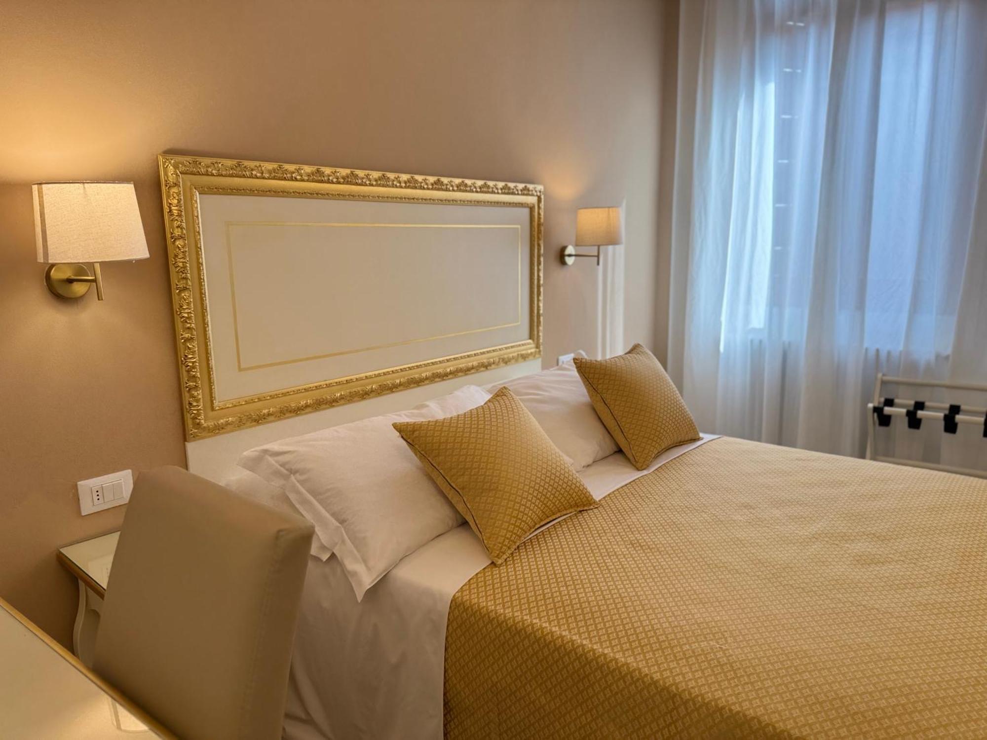 Residenza Briati Hotel Венеция Екстериор снимка