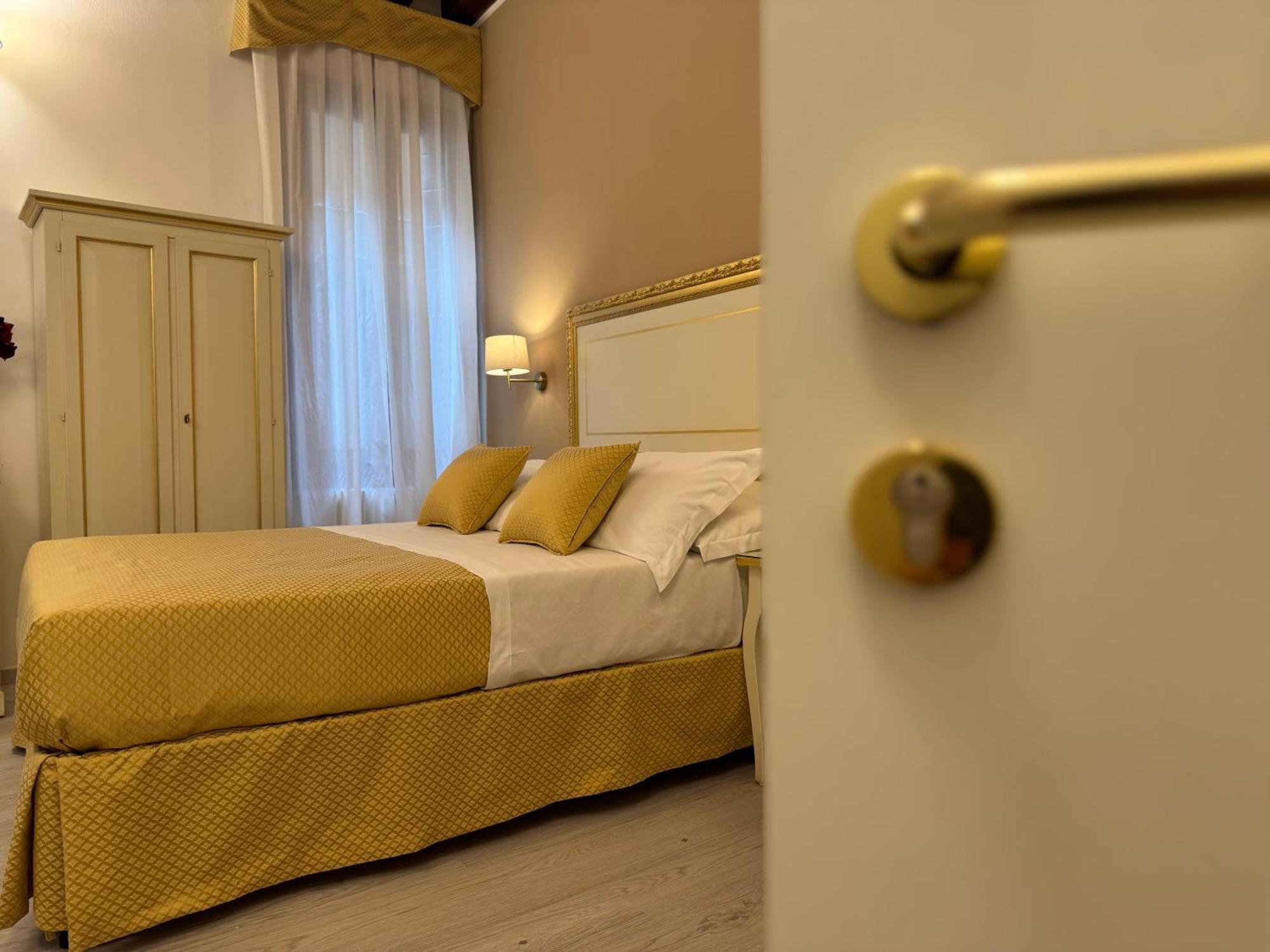 Residenza Briati Hotel Венеция Екстериор снимка